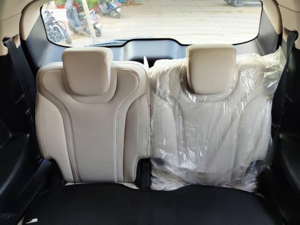 INTERIOR image for XUV700 | Hooter