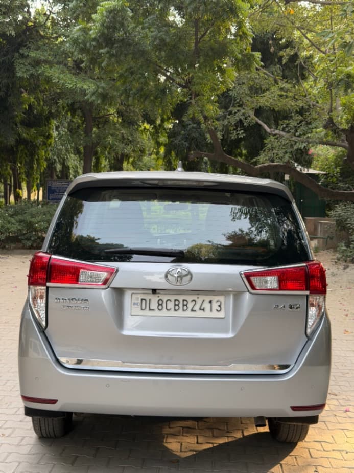 INTERIOR image for Innova Crysta [2020-2023] | Hooter