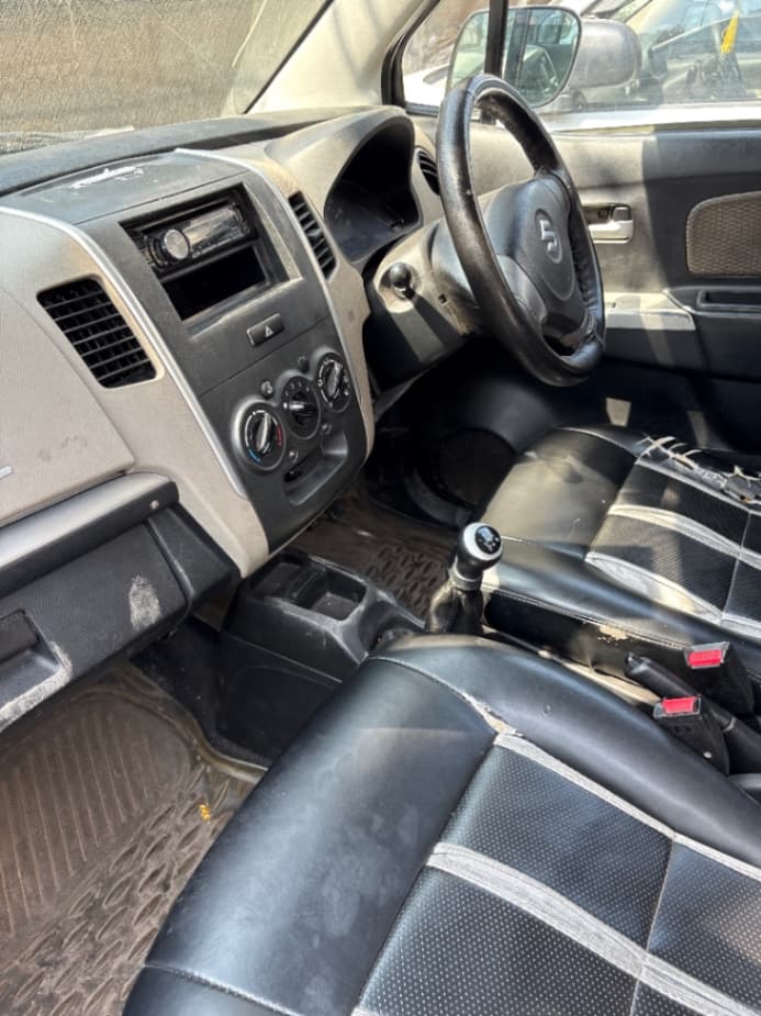 INTERIOR image for Wagon R | Hooter