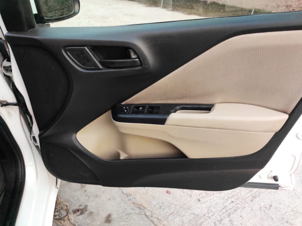 INTERIOR image for CITY 1.5 SV CVT I-VTEC