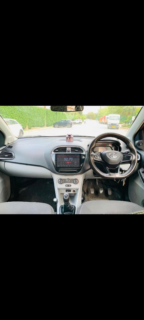 Tata Tiago [2016-2020]
