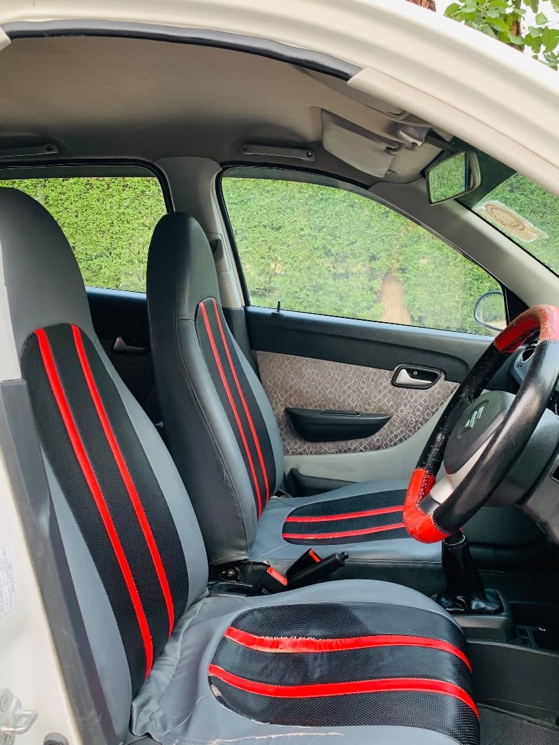 INTERIOR image for MARUTI ALTO 800 LXI | Hooter