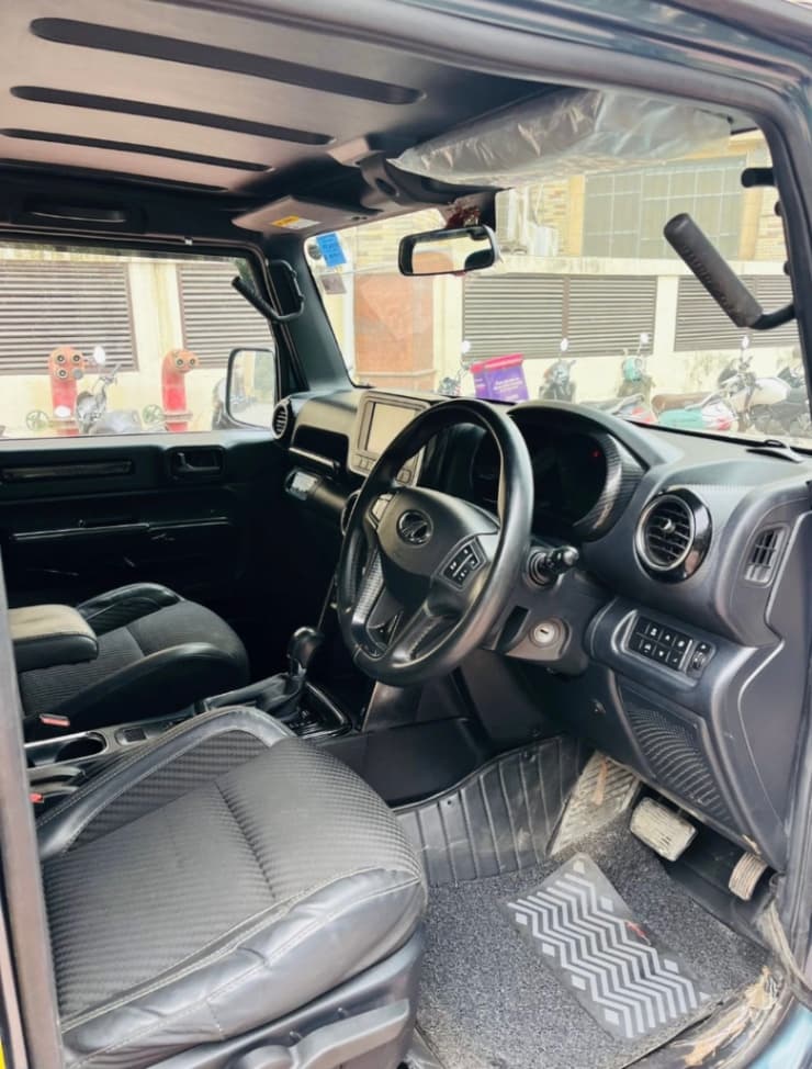 INTERIOR image for Thar | Hooter