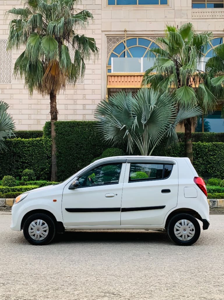 INTERIOR image for MARUTI ALTO 800 LXI | Hooter