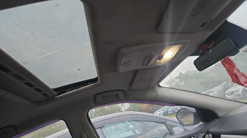 INTERIOR image for TATA NEXON XZA+(O) 1.2 RTN BS6 | Hooter