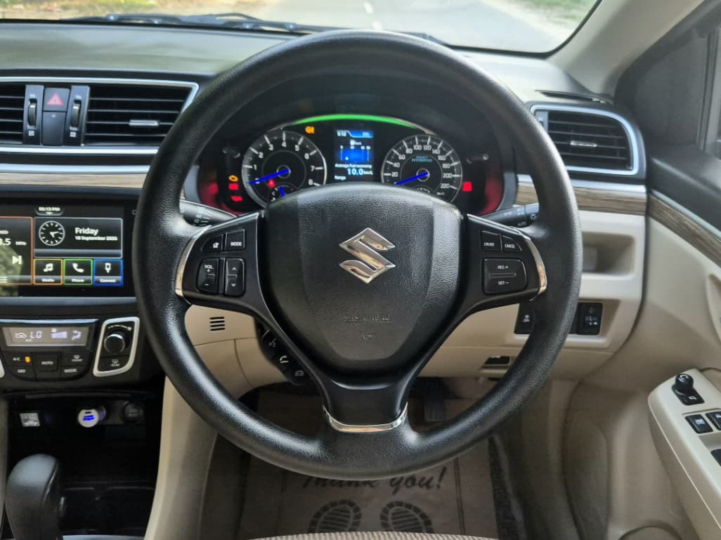 INTERIOR image for CIAZ SMART HYBRID ZETA AT | Hooter