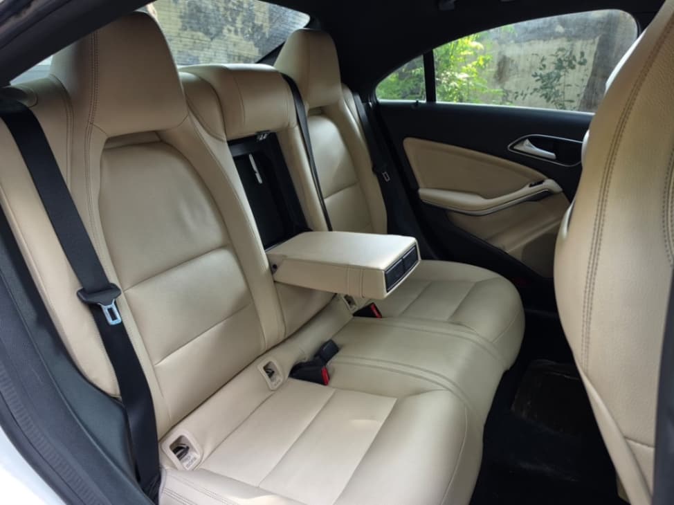 INTERIOR image for CLA | Hooter