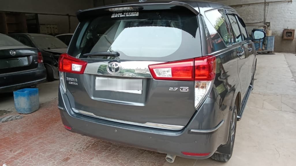 EXTERIOR image for Innova Crysta [2020-2023] | Hooter