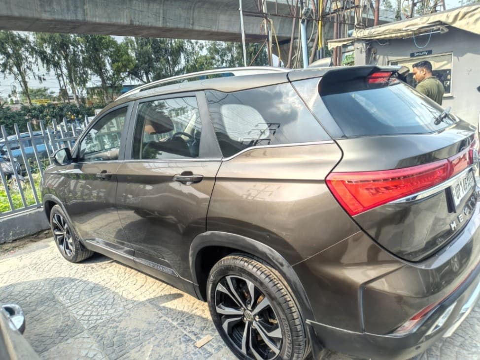 EXTERIOR image for Hector Plus | Hooter