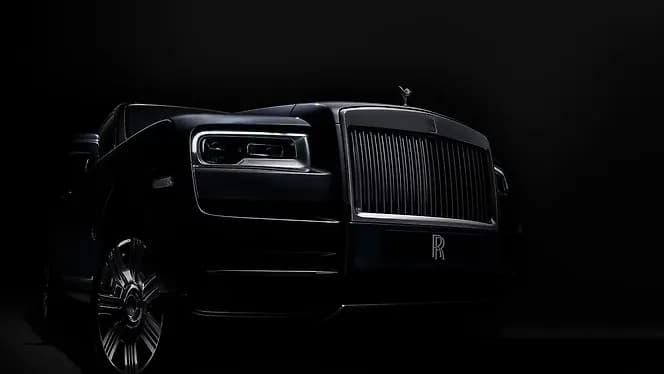 Rolls-Royce Cullinan Exterior | Hooter