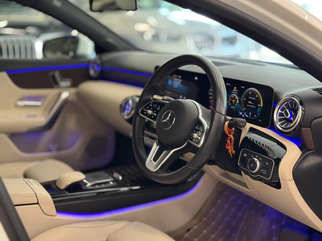 Mercedes benz A class Limousine 200