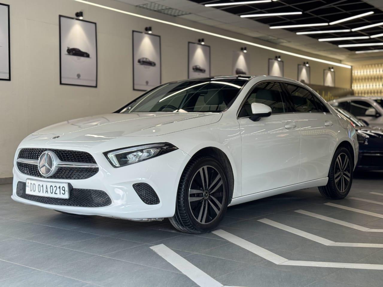 Mercedes benz A class Limousine 200