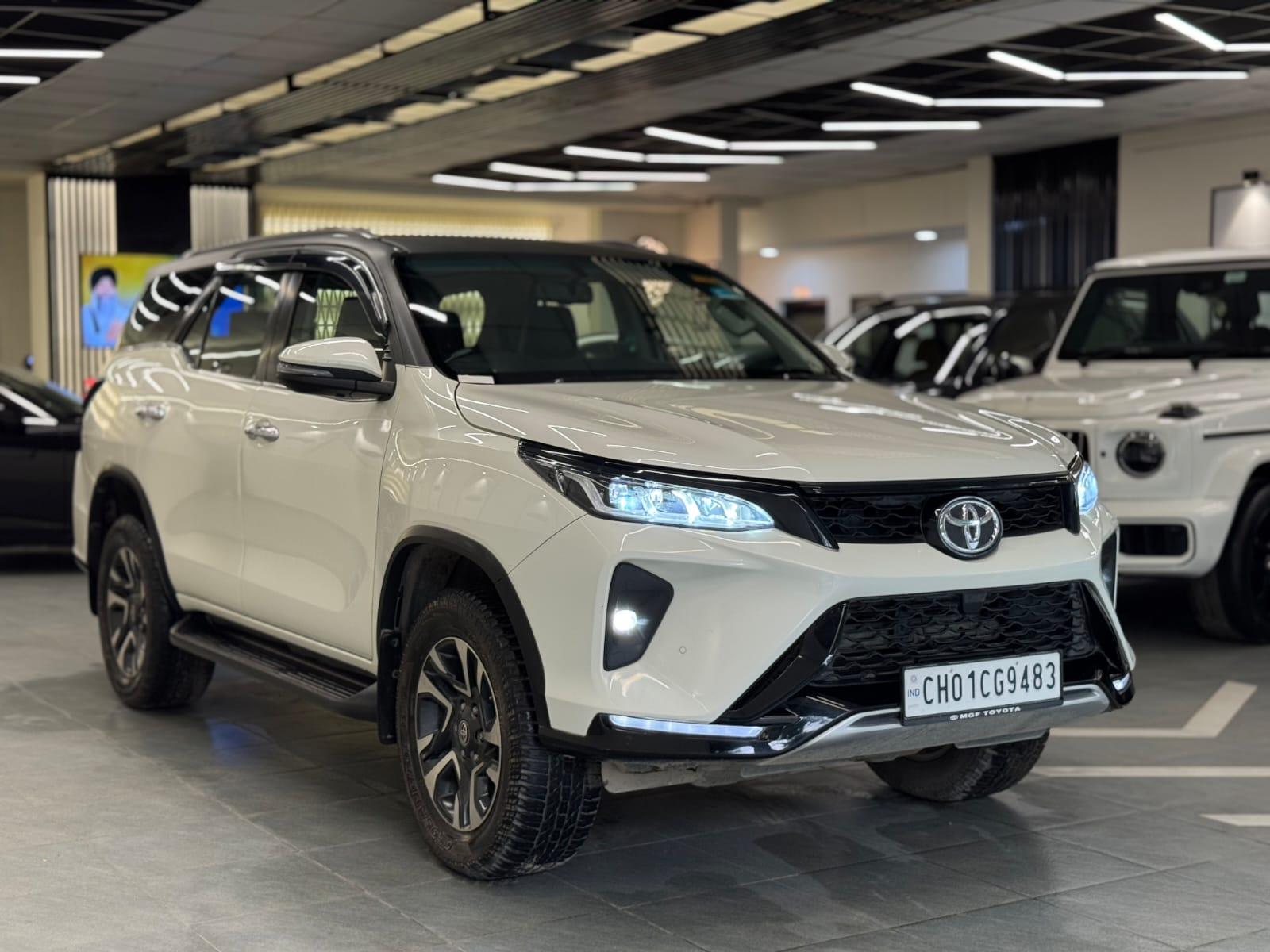 Toyota Fortuner Legender 4x4