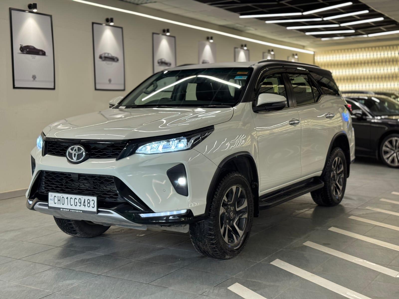 Toyota Fortuner Legender 4x4