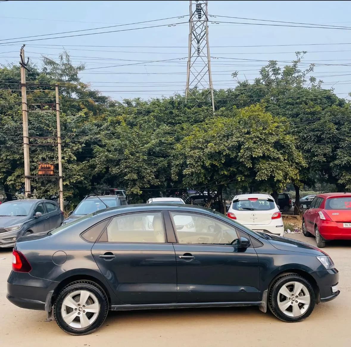 Skoda Rapid | Hooter