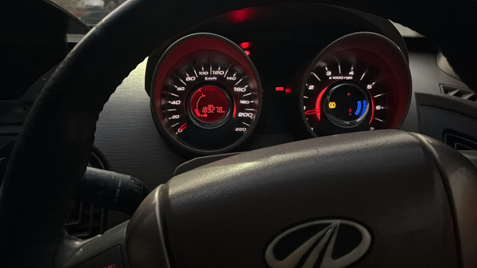 Mahindra XUV500 [2011-2015]