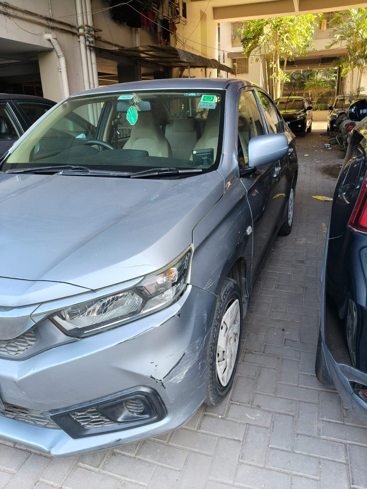 Honda AMAZE 1.2 E MT (I-VTEC) 2019 exterior | Hooter