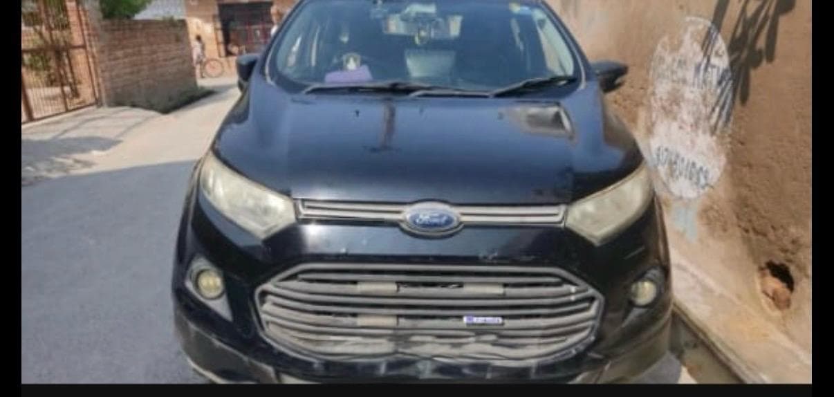 Ford Ecosport 1.5 Diesel Ambient 2017 exterior | Hooter