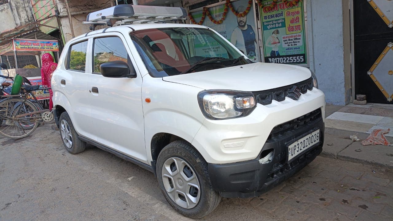 Maruti Suzuki S-PRESSO VXI CNG 2025 exterior | Hooter