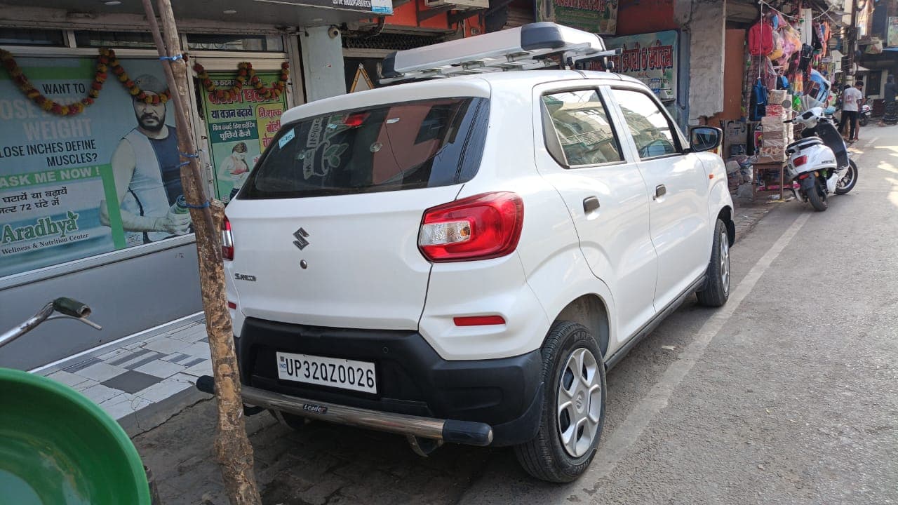 Maruti Suzuki S-PRESSO VXI CNG 2025 exterior | Hooter