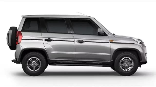 Mahindra Bolero Neo Right Side View