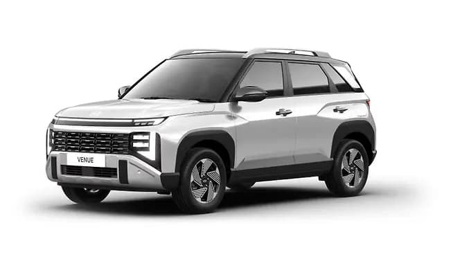 Hyundai Venue in Atlas White with Titanium Black Roof | Hooter