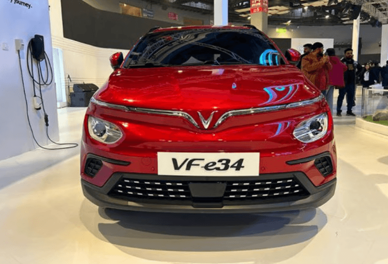 VF e34 | Hooter