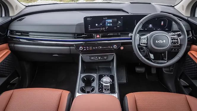 Kia Carnival Dashboard | Hooter