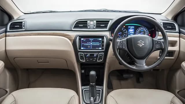 Maruti Suzuki Ciaz Dashboard