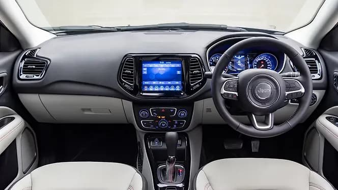 Jeep Compass [2017-2021] Dashboard