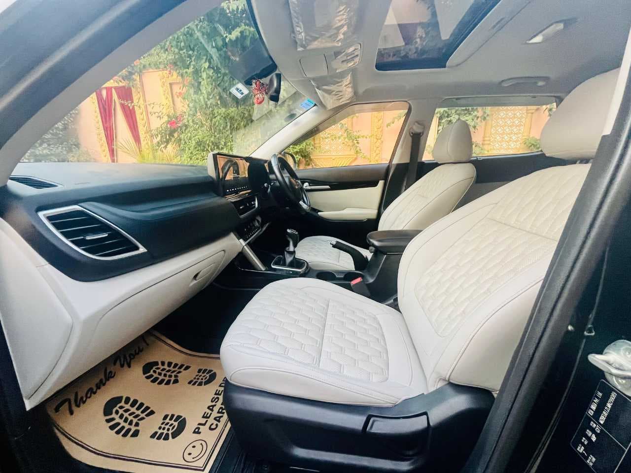 INTERIOR image for Kia SELTOS G1.5 6MT HTX | Hooter