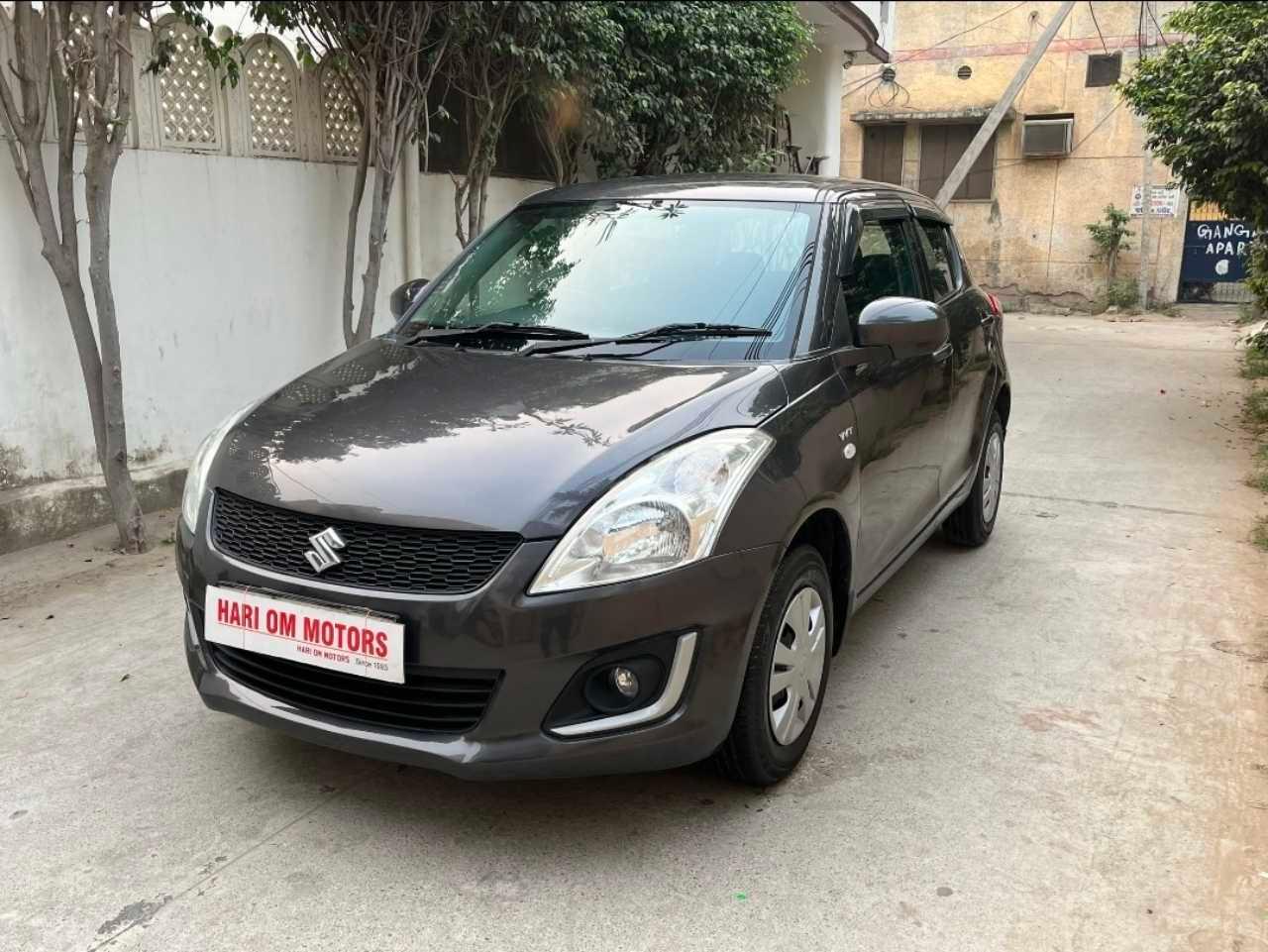 COLOR image for MARUTI SWIFT