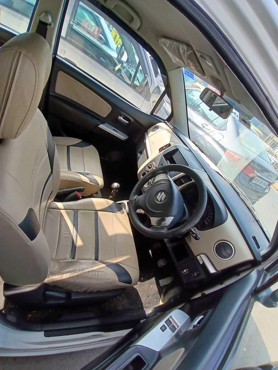 INTERIOR image for MARUTI WAGON R GREEN LXI
