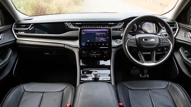 Jeep Grand Cherokee Dashboard | Hooter