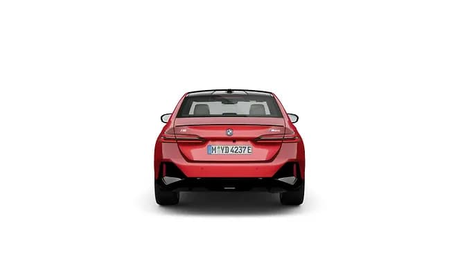 BMW i5 Rear View | Hooter