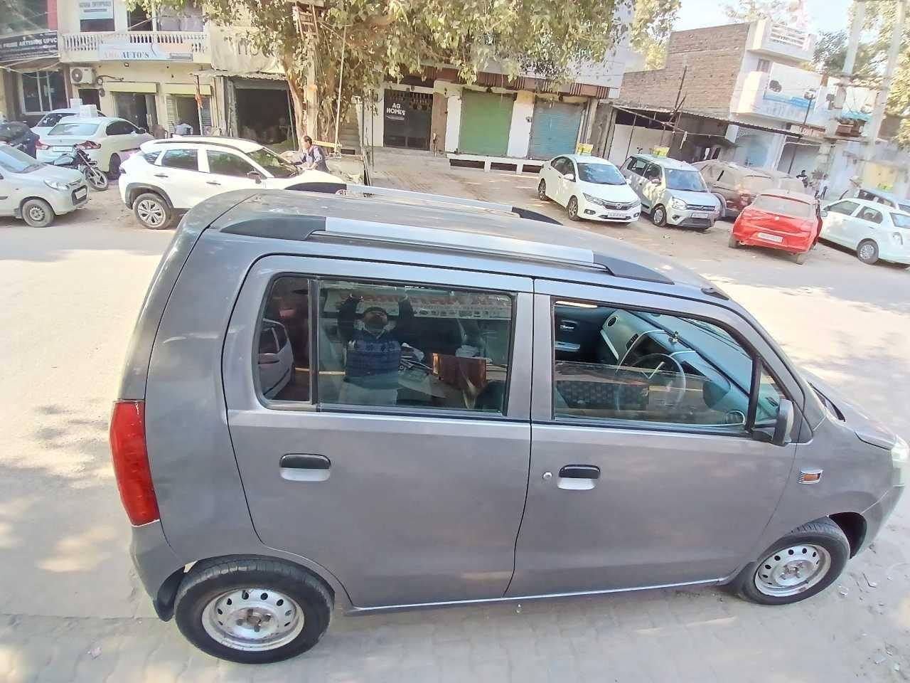 LOOK_AROUND image for WAGON R LXI BS4