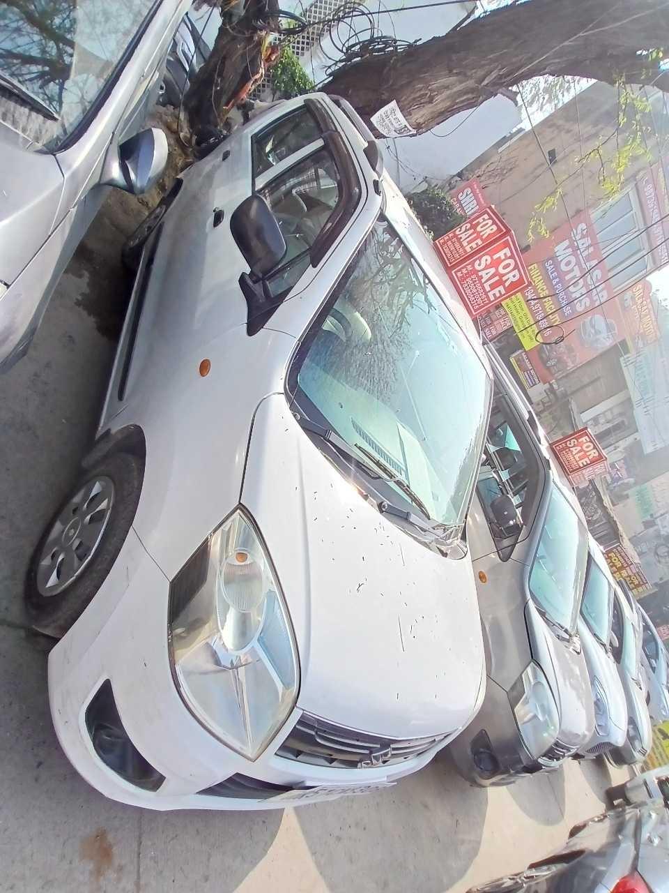 EXTERIOR image for MARUTI WAGON R GREEN LXI