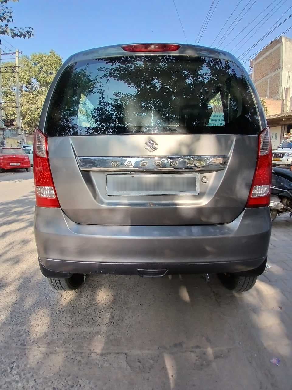 EXTERIOR image for WAGON R LXI BS4 | Hooter