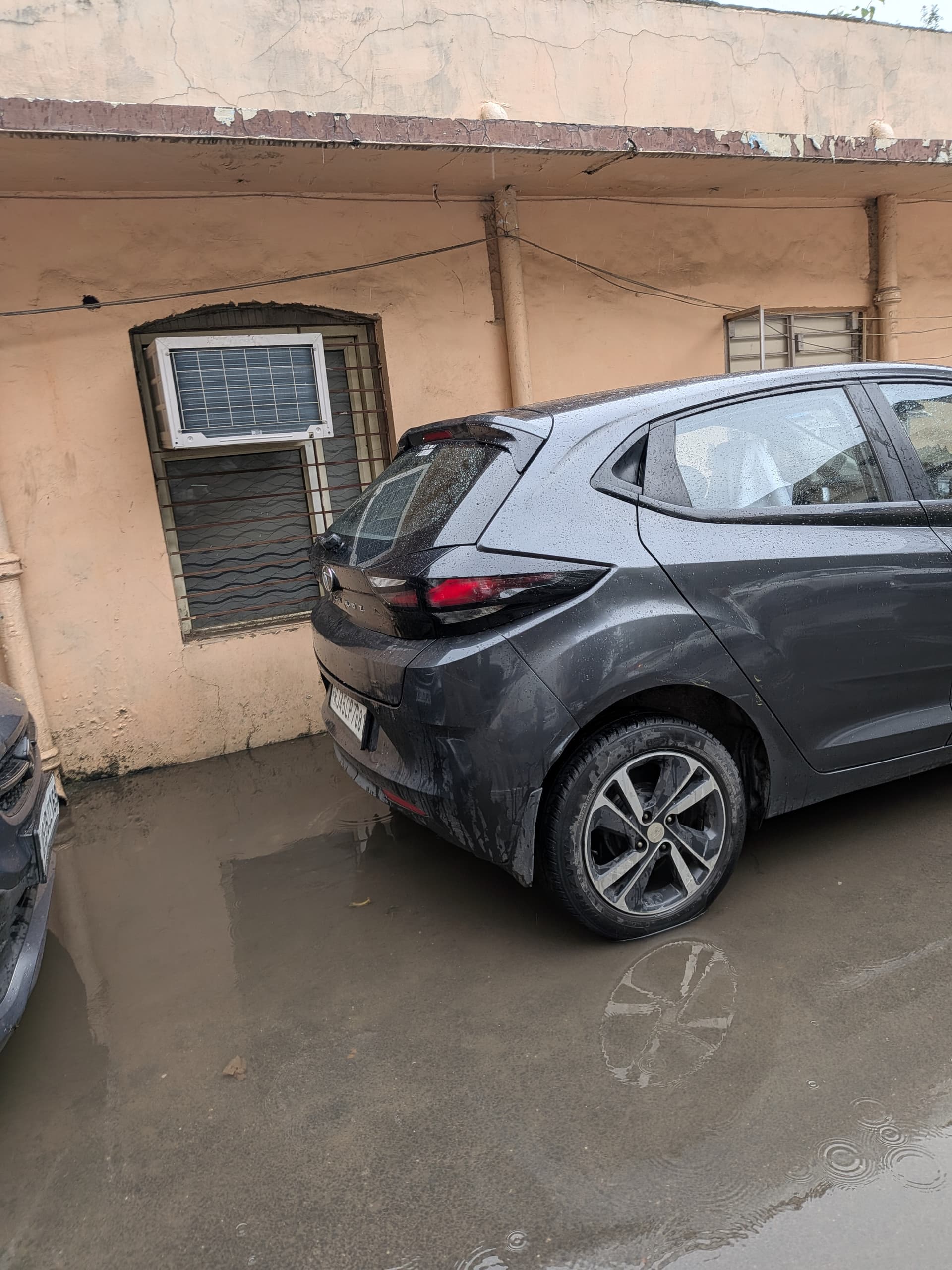 Tata TATA ALTROZ XZ 1.2 RTN BS6 2021 exterior | Hooter