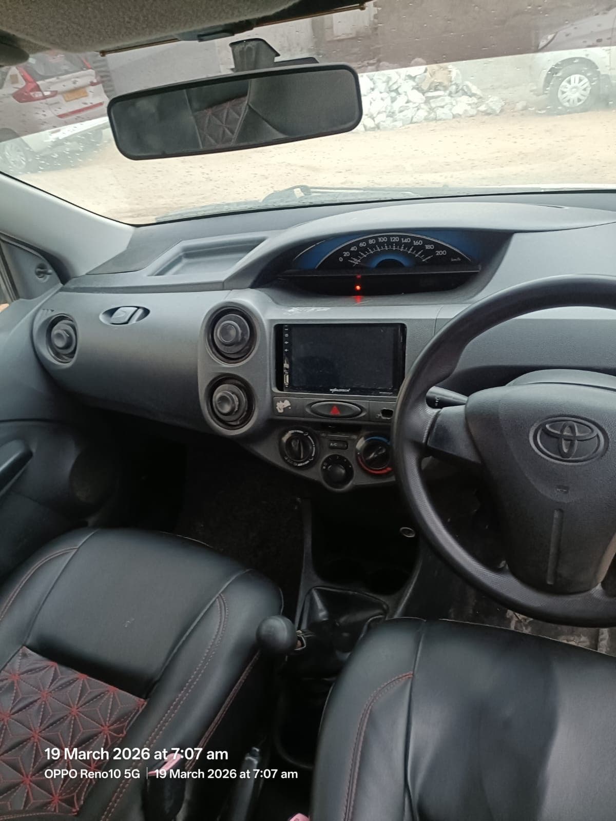 Toyota Etios [2010-2013]