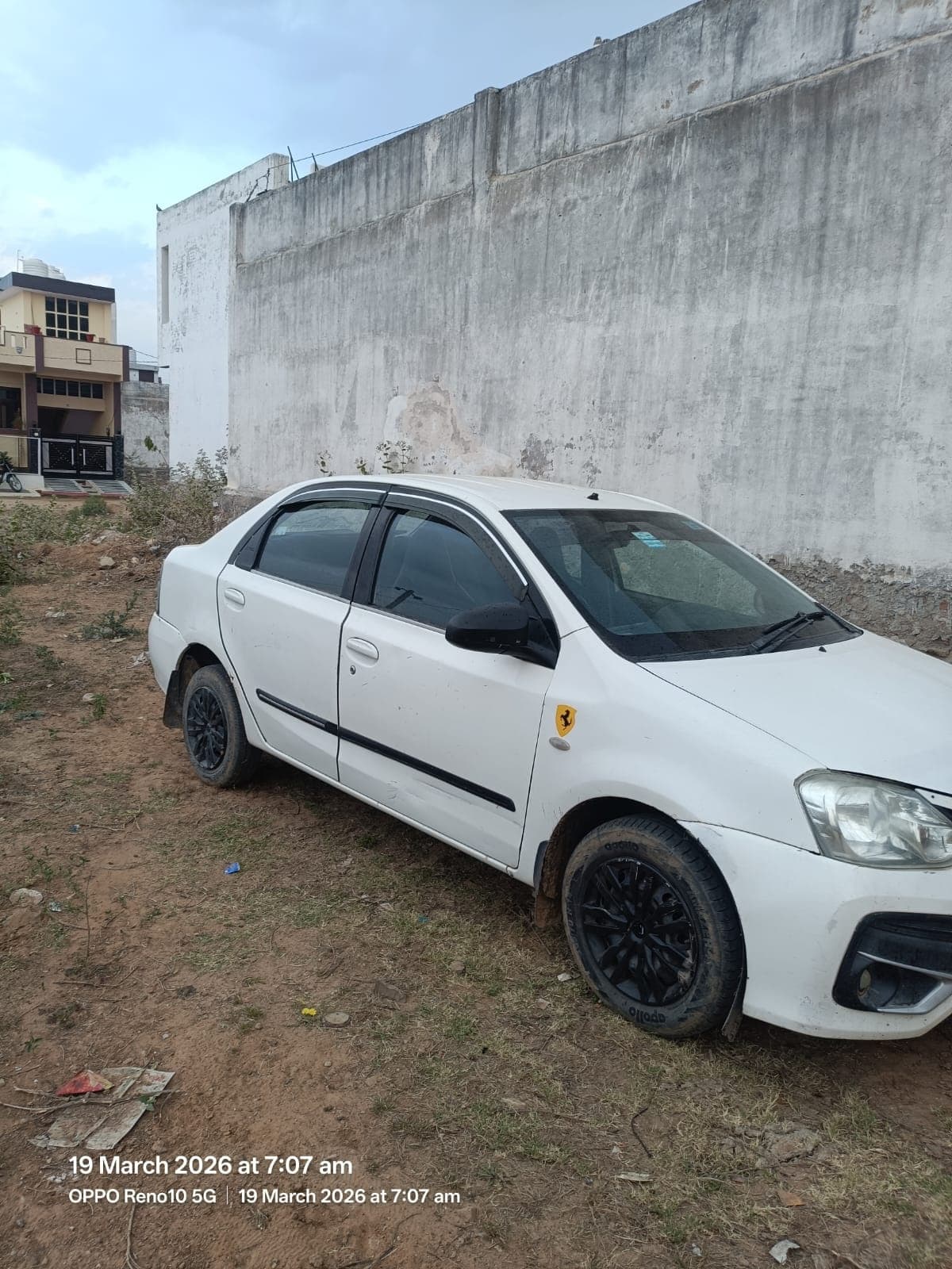 Toyota Etios [2010-2013]