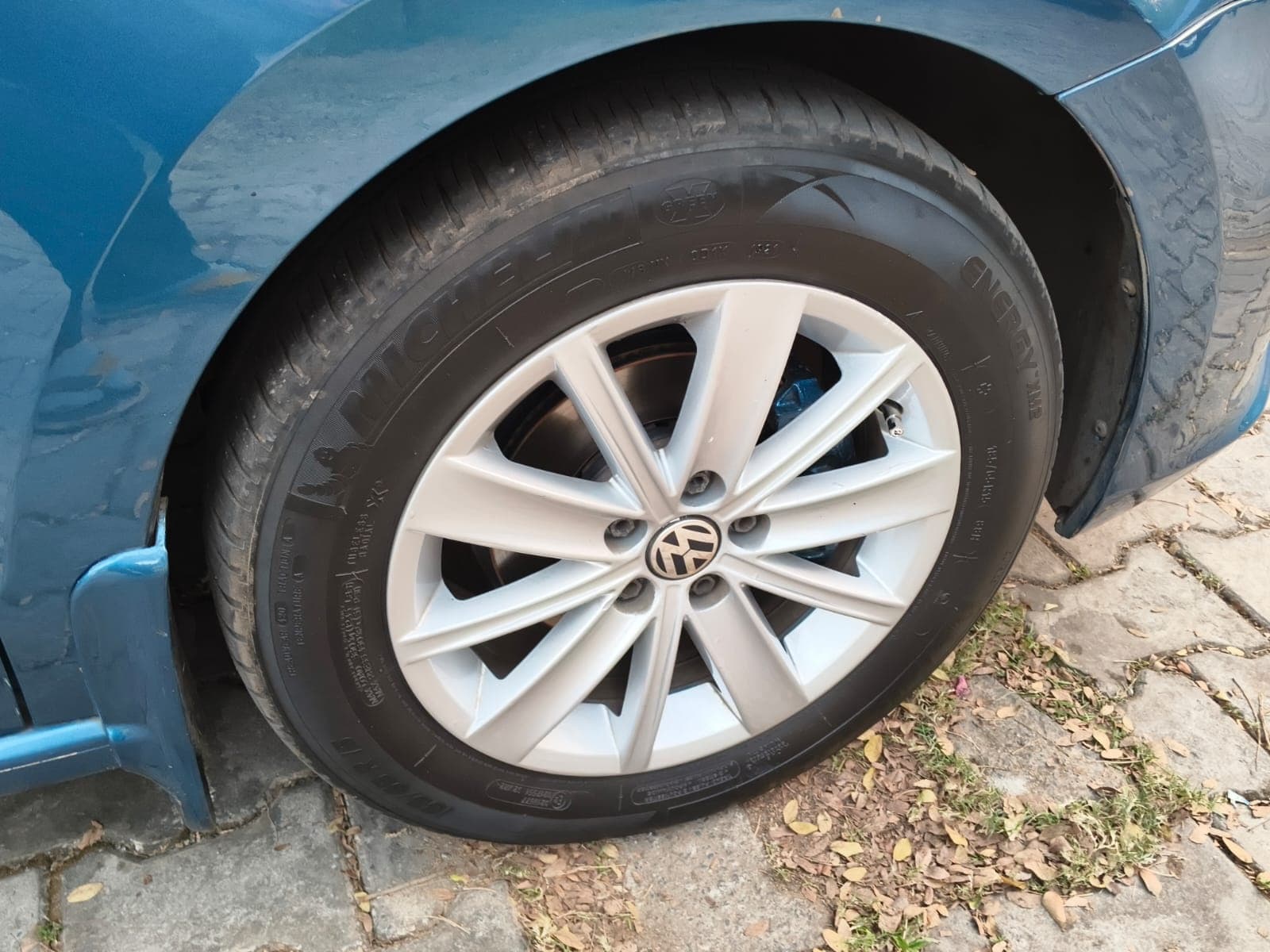 Volkswagen VENTO 1.5 TDI (MT)-HIGHLINE 2017 exterior | Hooter