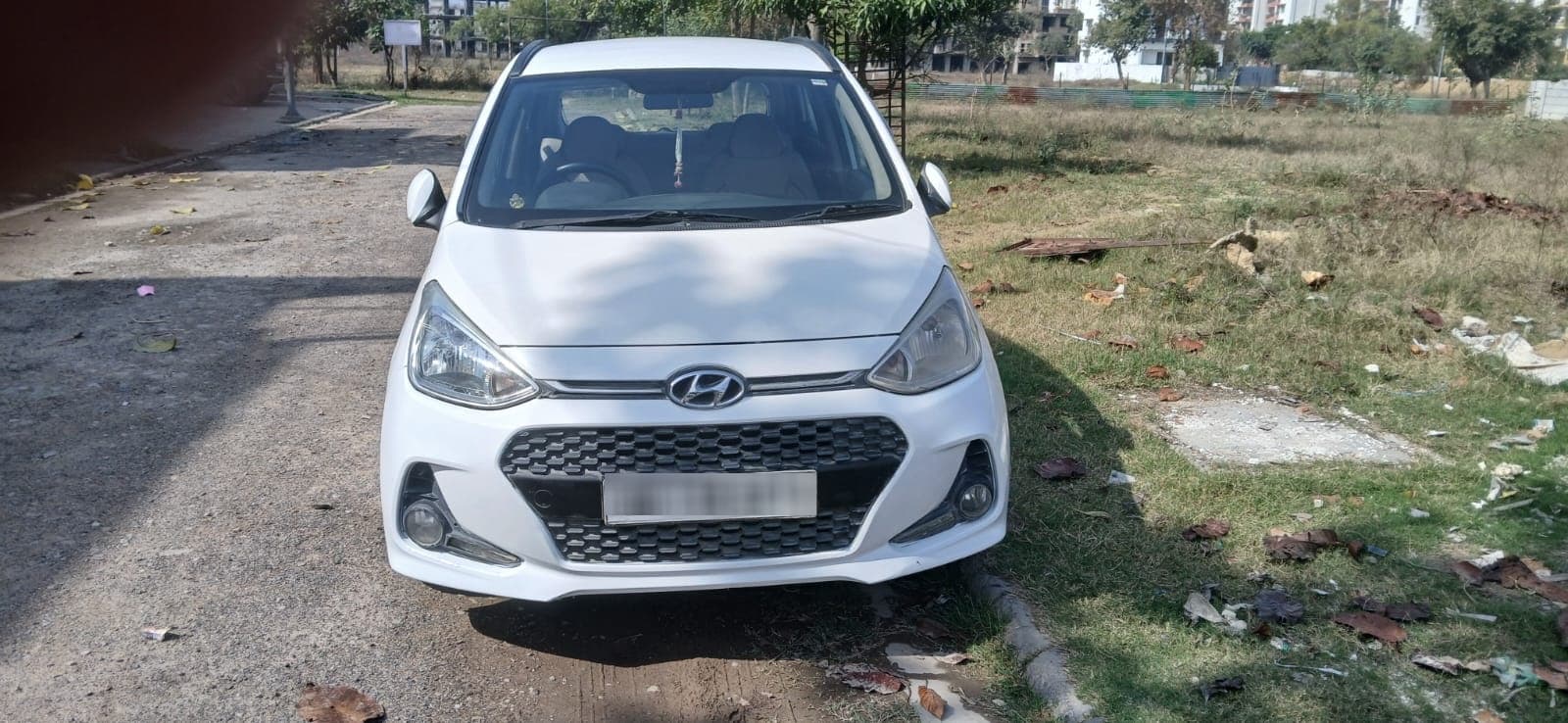 Hyundai GRAND I10 SPORTZ 1.2 2019 exterior | Hooter