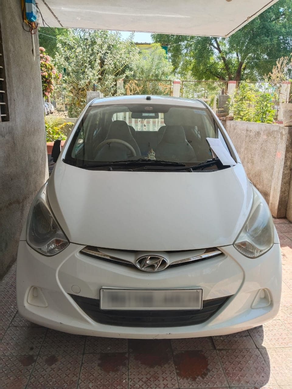 Hyundai EON DLITE DLITE 2013 exterior | Hooter