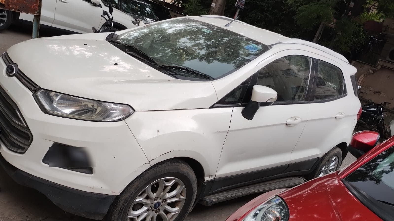 Ford ECOSPORT 1.5 P Titanium 2013 exterior | Hooter