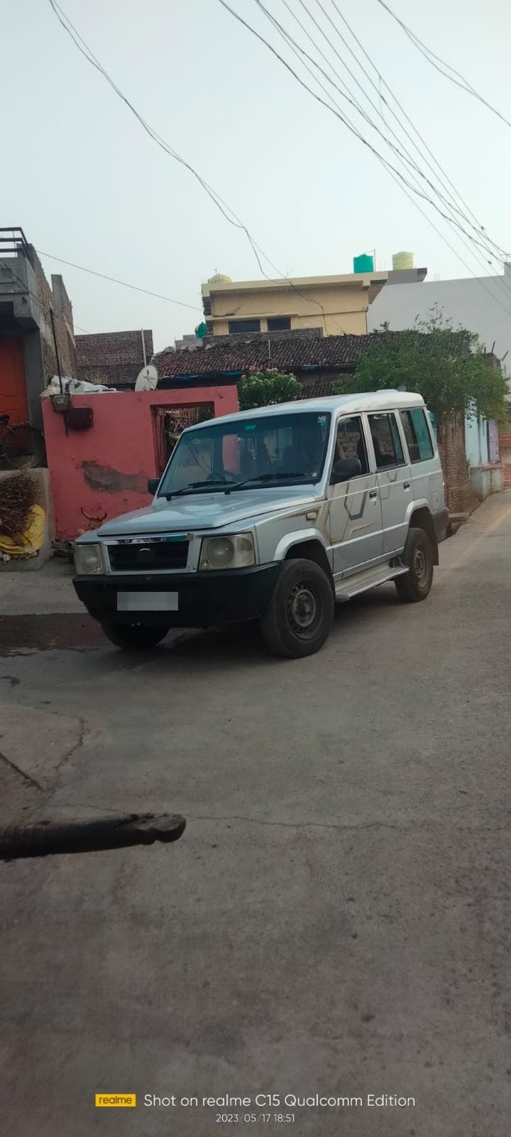Tata SUMO GOLD EX,9 STR,BS I 2012 exterior | Hooter