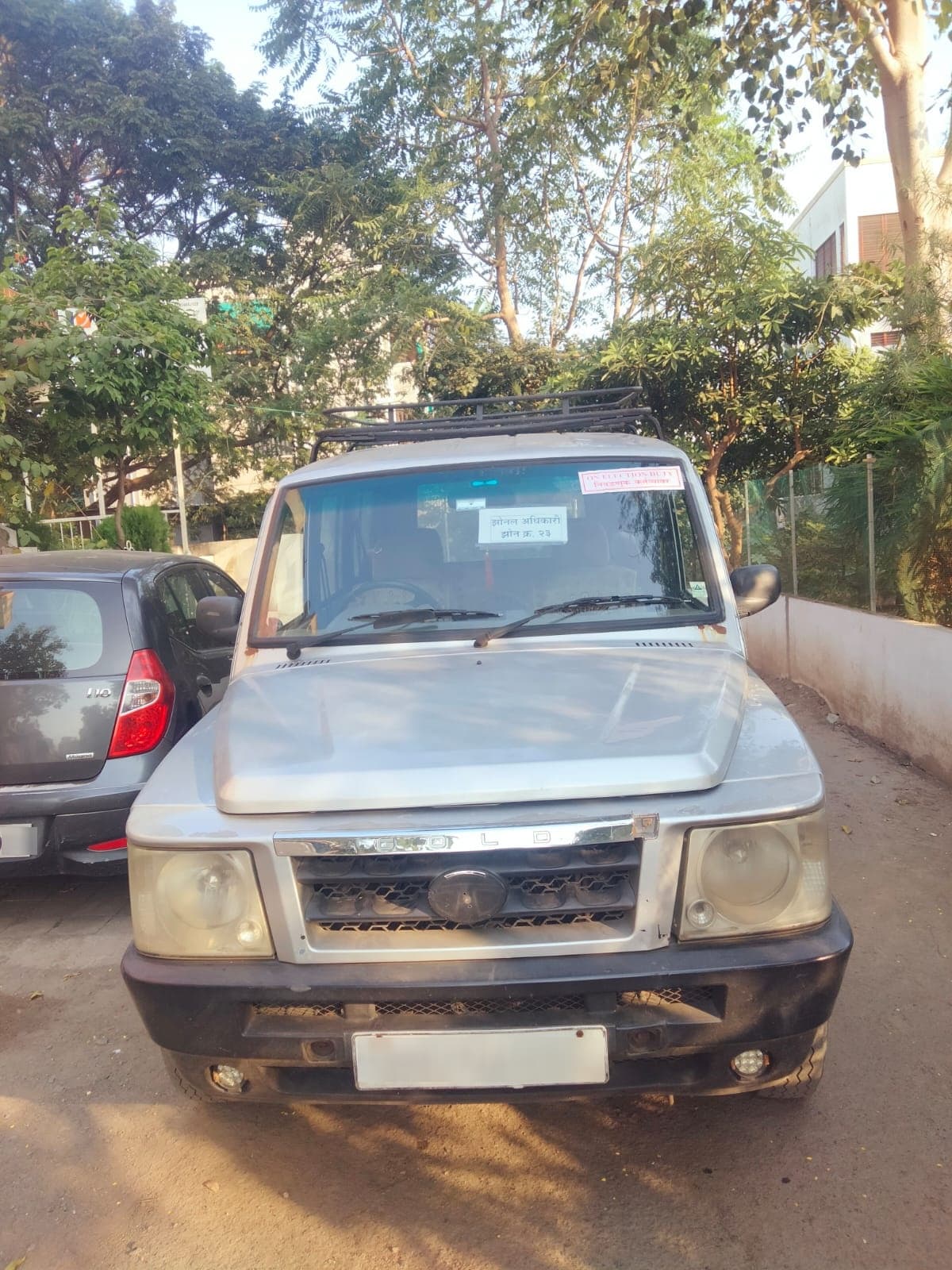 Tata SUMO GOLD EX,9 STR,BS I 2012 exterior | Hooter