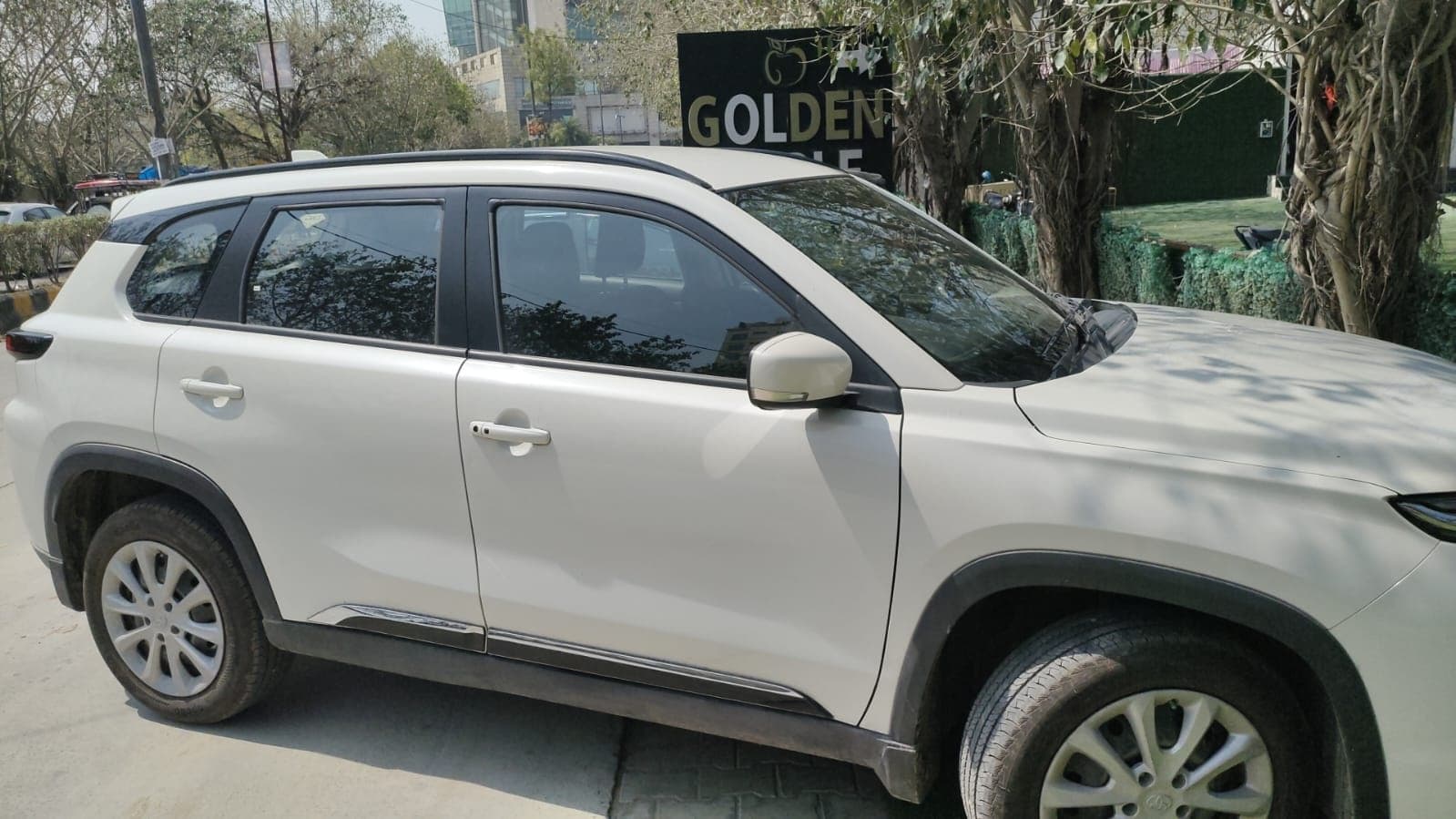 Toyota Urban Cruiser Hyryder S-E CNG 2026 exterior | Hooter