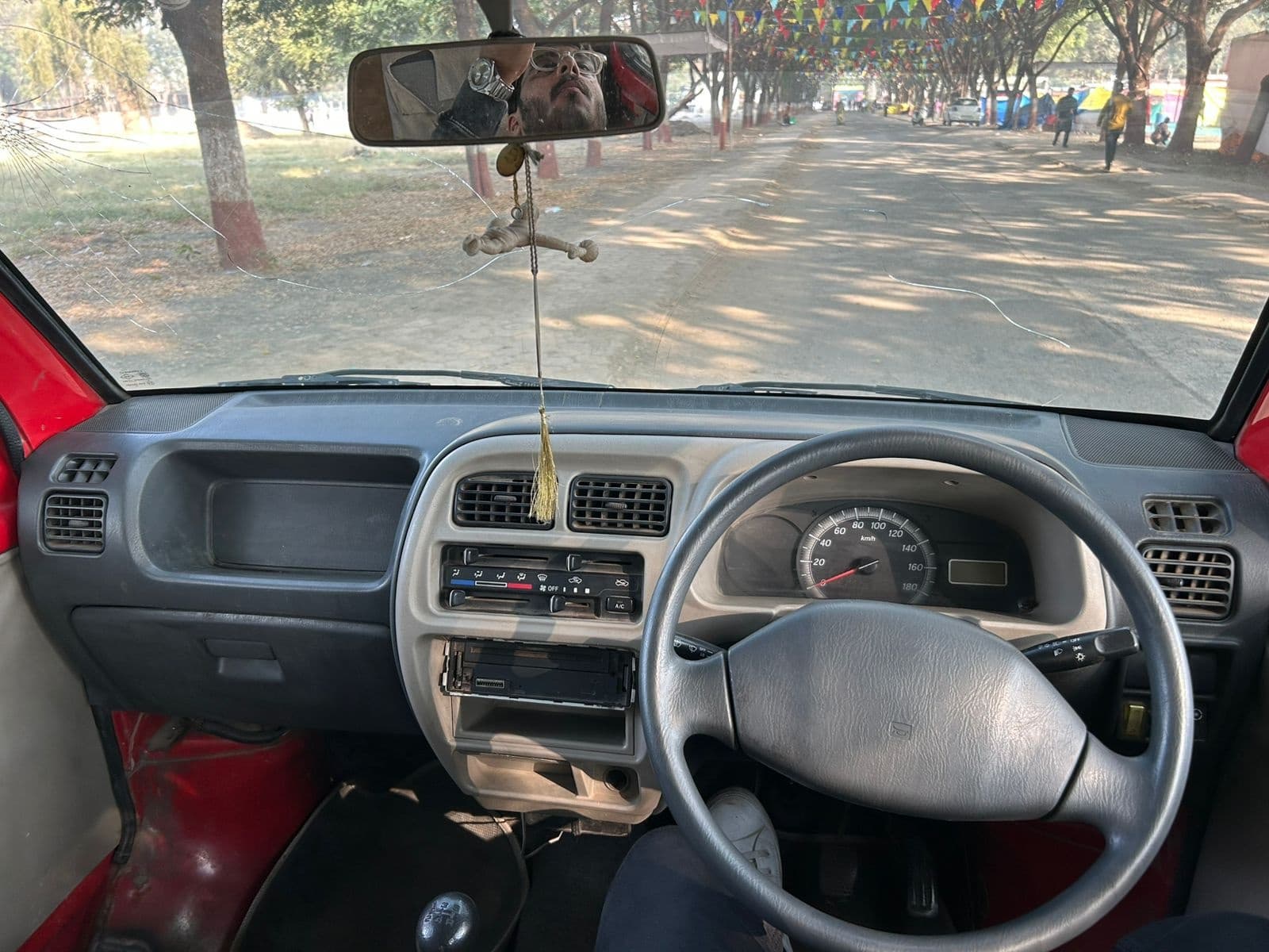 Maruti Suzuki MARUTI EECO 5 SEATER W/AC 2011 exterior | Hooter