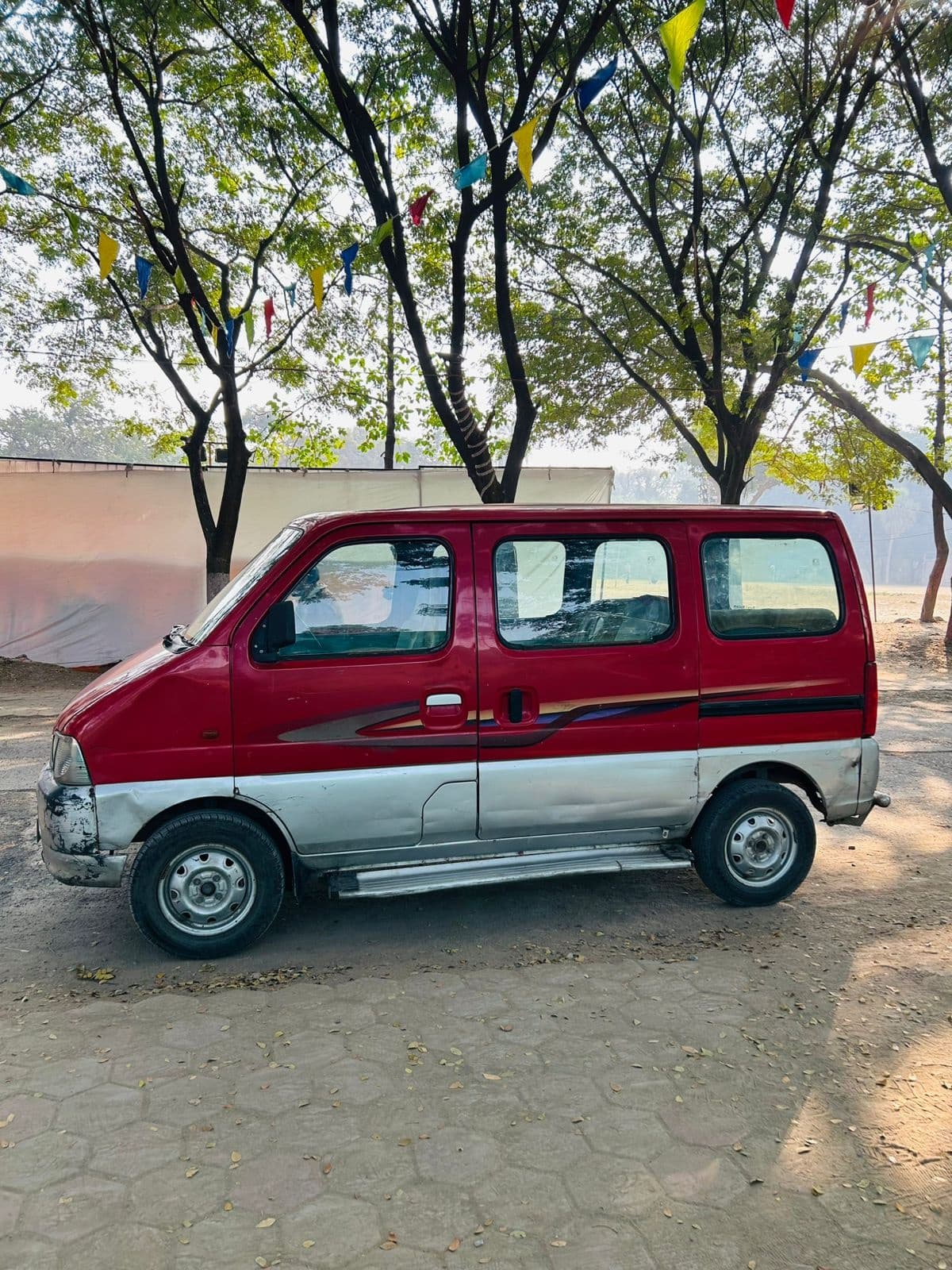 Maruti Suzuki MARUTI EECO 5 SEATER W/AC 2011 exterior | Hooter